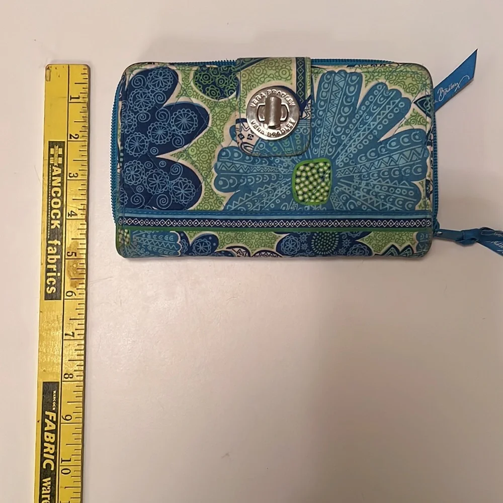 Vera Bradley used but